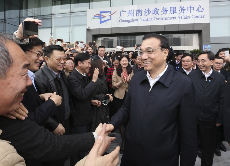 李克強(qiáng)寄望廣東自貿(mào)區(qū)爭(zhēng)創(chuàng)審批“特區(qū)速度”